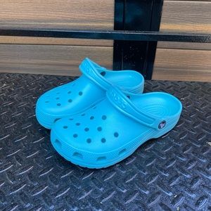 Crocs